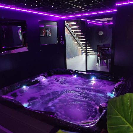 Espace Evasions Loft Love Love Room Toulouse Buitenkant foto